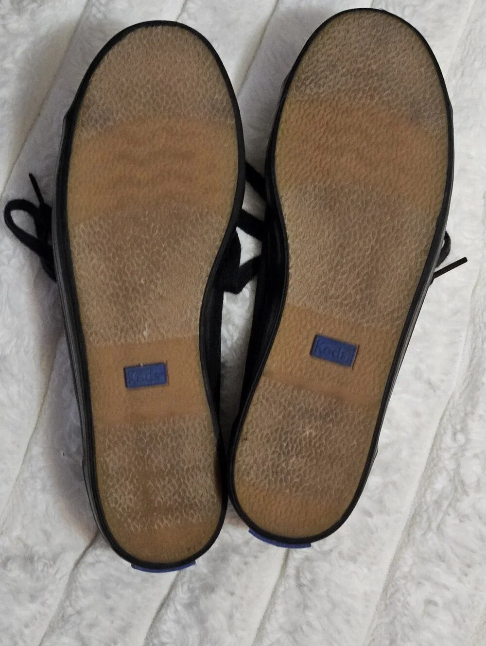 Keds Womens Black Classic Canvas Sneakers Black EUC Size 8